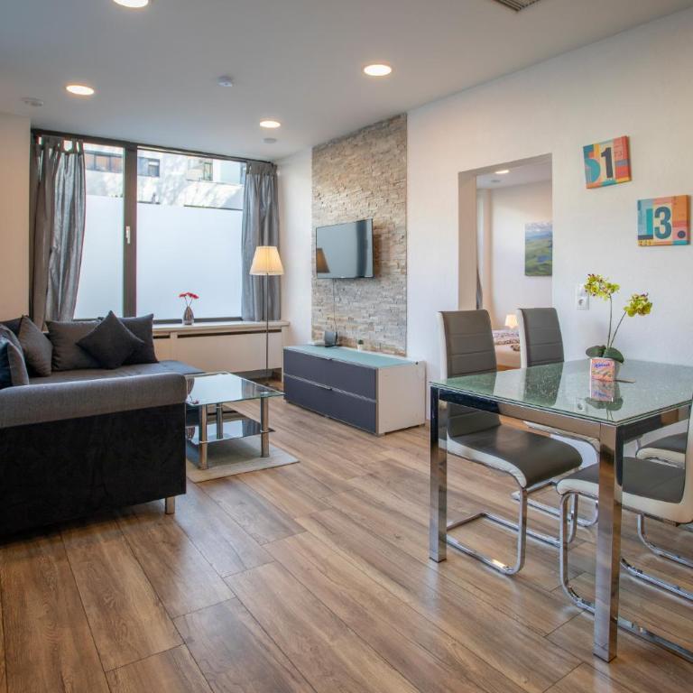 Innsbruck City Apartment + 1 free parking spot - Apartment mit 1 Schlafzimmer - 3