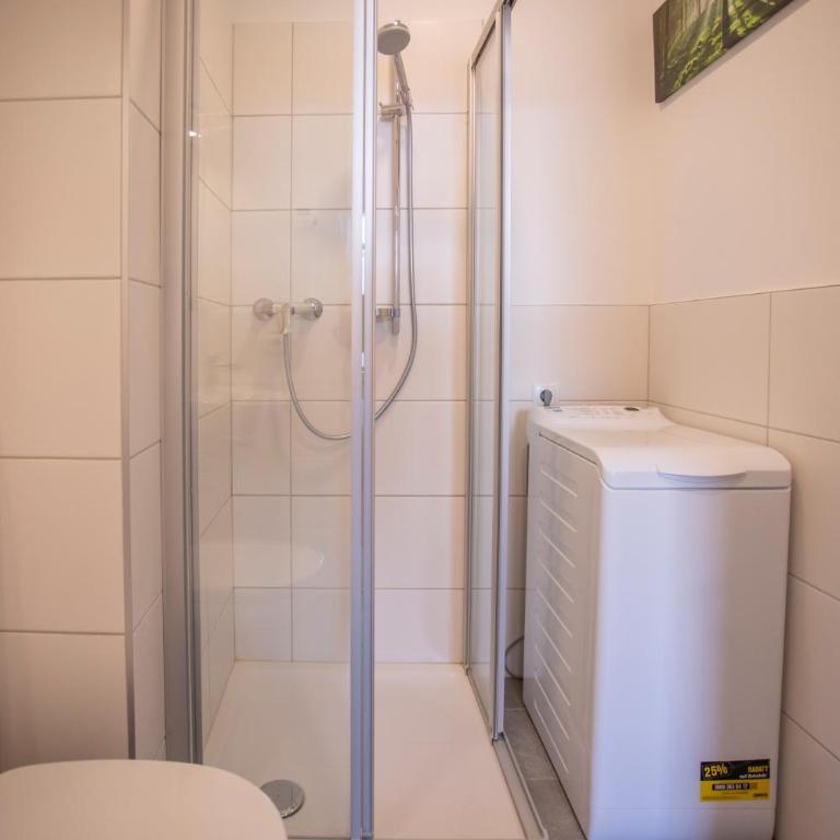 Innsbruck City Apartment + 1 free parking spot - Apartment mit 1 Schlafzimmer - 10