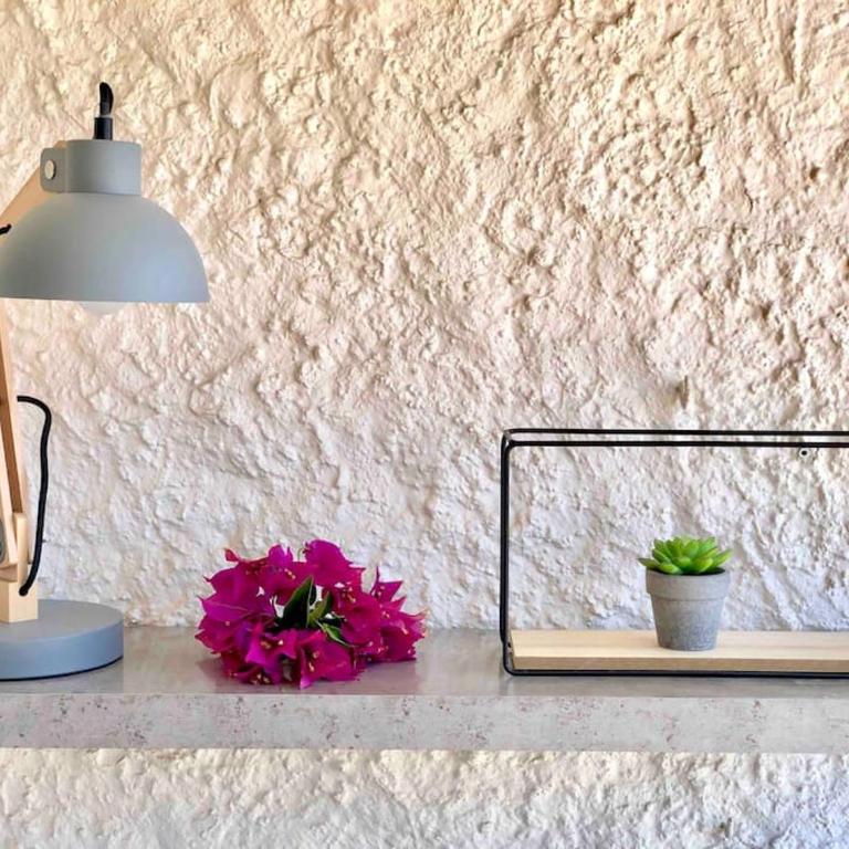 2 min de la Plage, Parking, Terrasse & Wifi! - Studio - 21