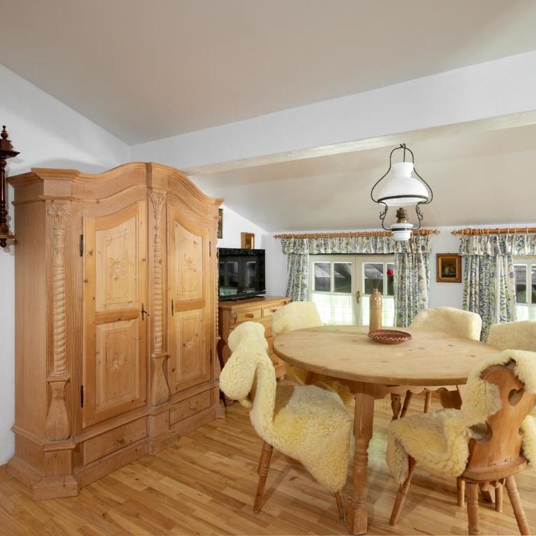 Alt Montafon Hotel Appartements - Apartment mit Bergblick B - 1