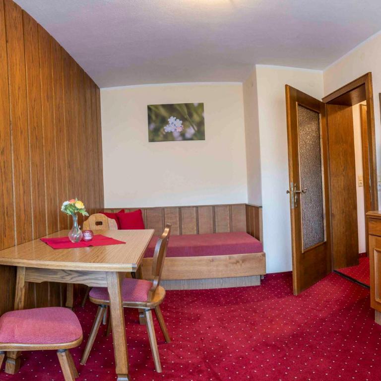 Ferienwohnungen Monja und Dietmar Thöni - Apartment 5 - 2