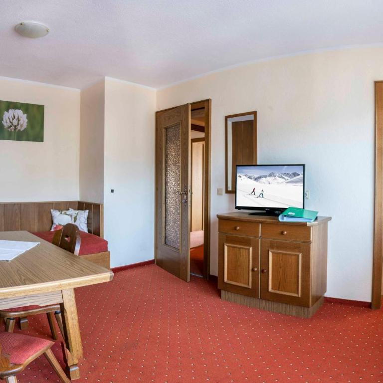 Ferienwohnungen Monja und Dietmar Thöni - Apartment Nr. 9 - 4