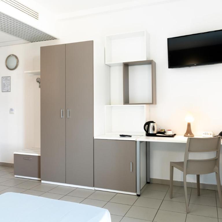 Hotel Campus Sanpaolo - Chambre Simple - Accessible aux Personnes à Mobilité Réduite - 6