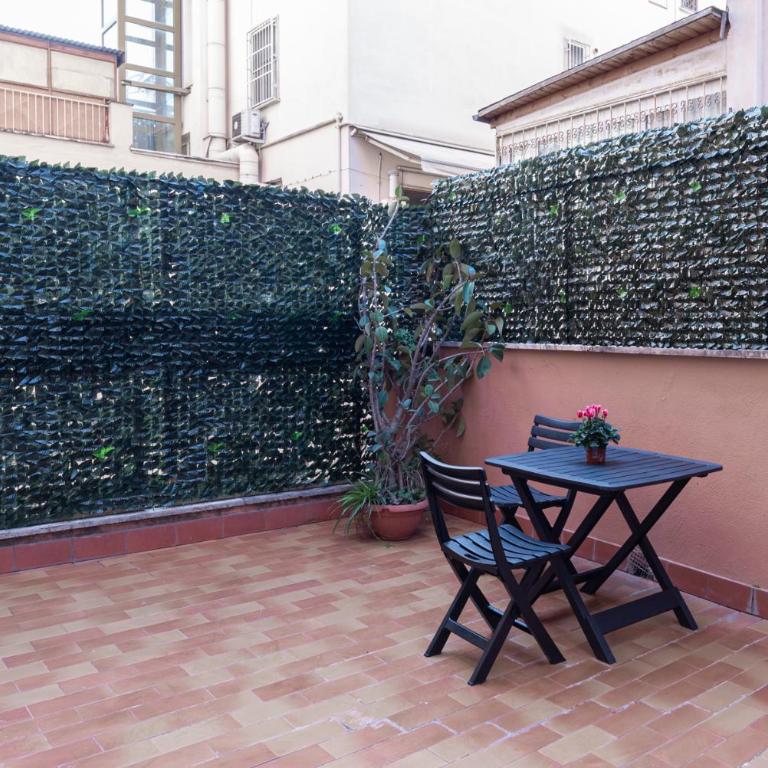 Residence San Paolo - Camera Matrimoniale con Vista Giardino - 1