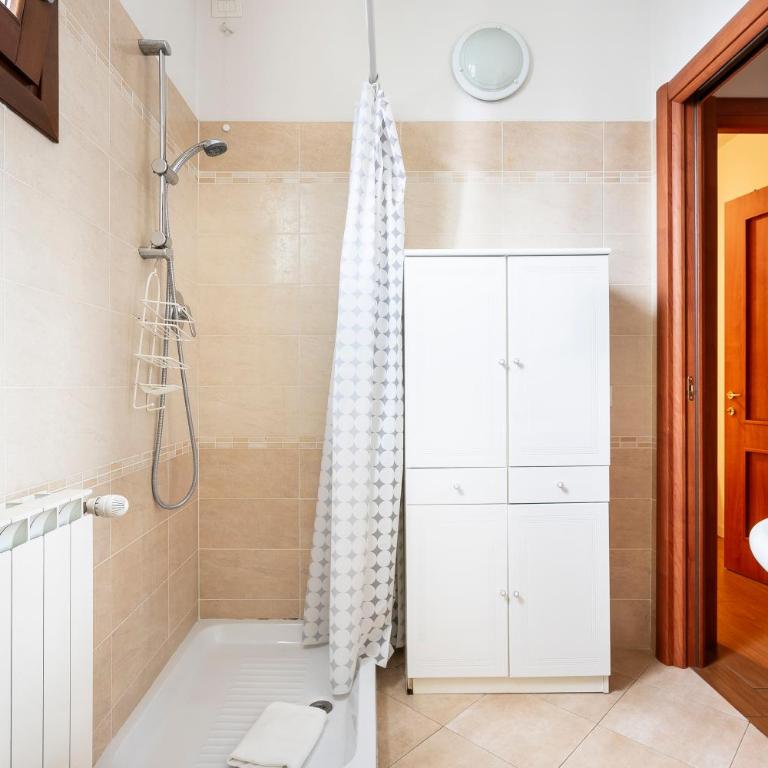 Berni - Appartamento con 1 Camera da Letto - 20
