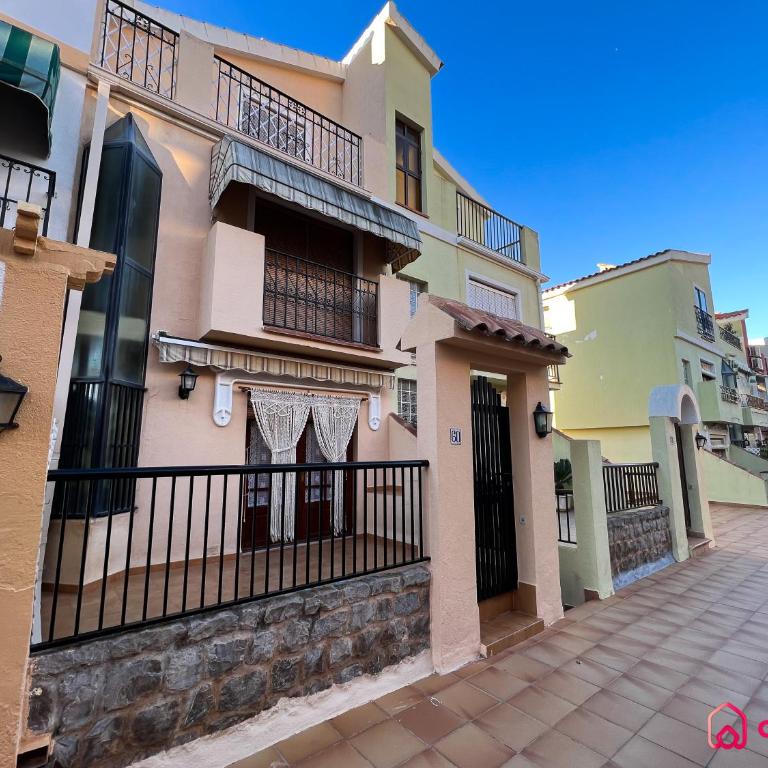 La Casona - Casa Unifamiliar de 3 dormitorios - 42