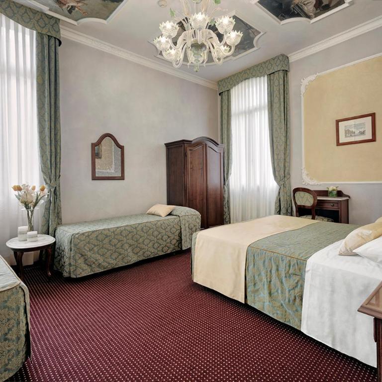 Hotel Pausania - Camera Familiare - 5