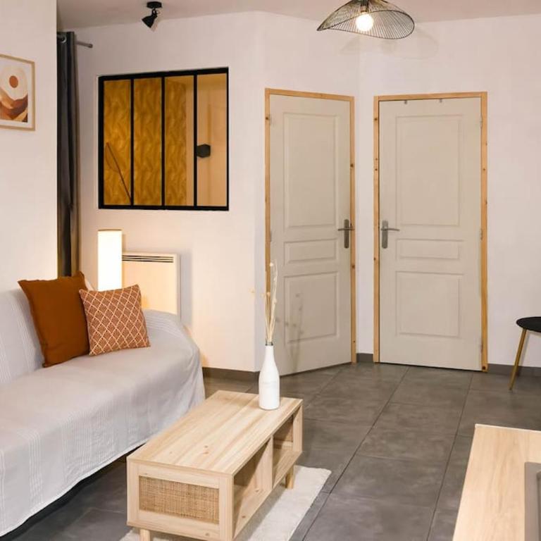 T2 Idéalement Situé * Hyper Centre/Canal Plus * - Appartement 1 Chambre - 4