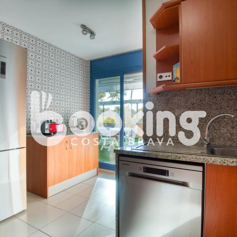 Soleado - apartament amb gran terrassa al centre de Platja d'Aro, amb parking i piscina comunitària - Apartamento - 25