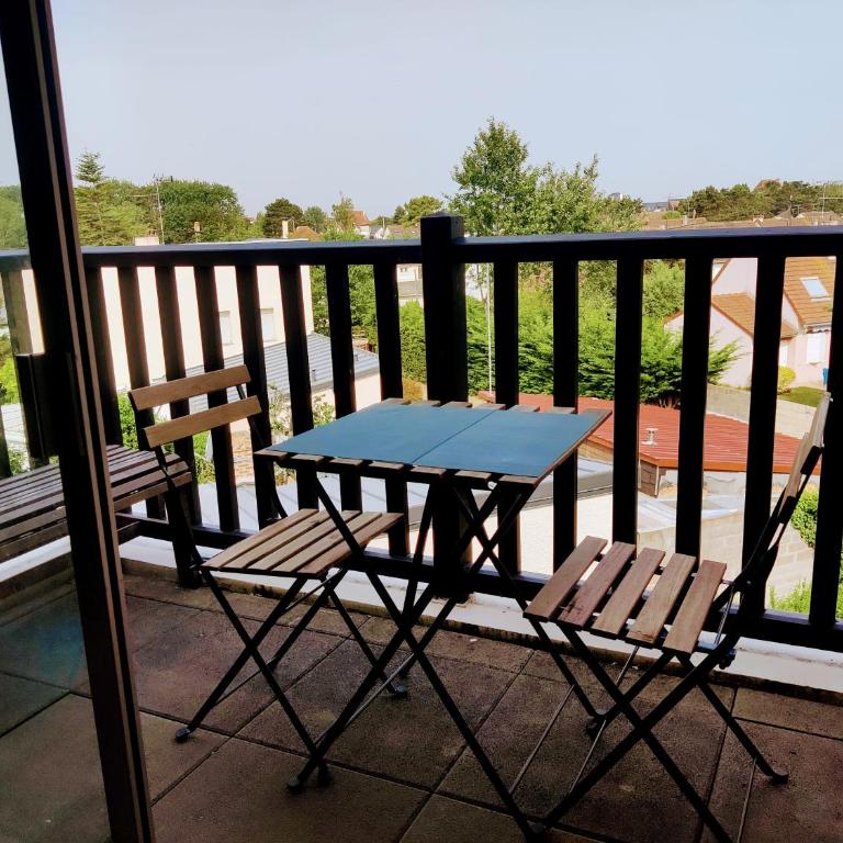 Bel appartement refait à neuf, calme et ensoleillé - Apartamento de 1 dormitorio - 4