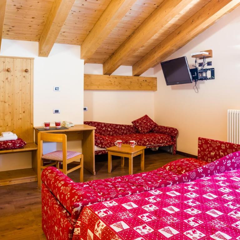 Albergo Punta Zerbion - Familienzimmer mit Balkon (2 Erwachsene + 2 Kinder) - 5
