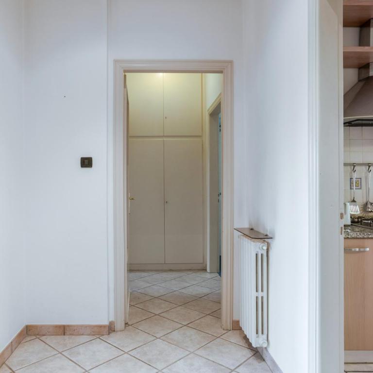GuestHost - Lucca Roomy Apartment with Balcony and Parking! - Appartamento con 1 Camera da Letto - 7