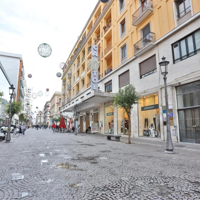 GuestHost - Maya & Giacomina Prime Central Apartments - Appartamento con 1 Camera da Letto - 1