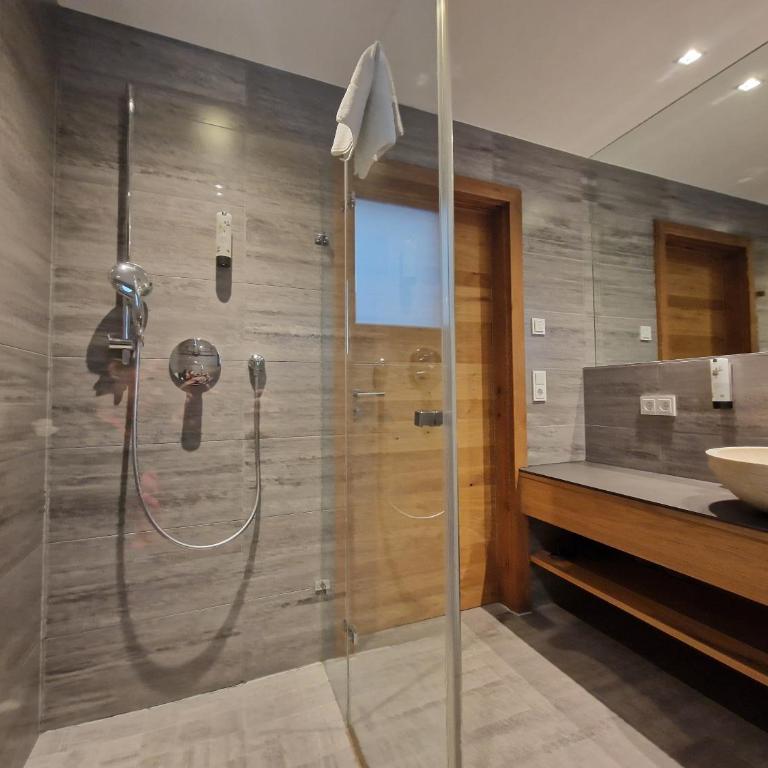 Max Residence downtown Zell - Steinbock Lodges - Apartment mit Terrasse - 21