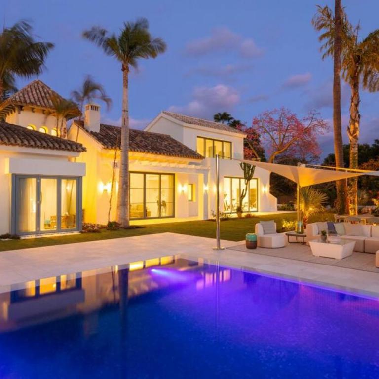 Villa Paris 7 bedroom Villa in Marbella - Casa - 1