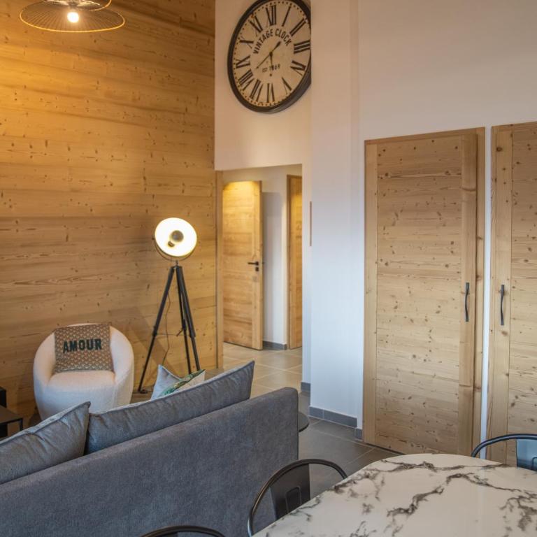 Alpe d'Huez Houses - Chez Ernest - Gentianes - Magnifique 1 chambre cabine - Deluxe Apartment - 13