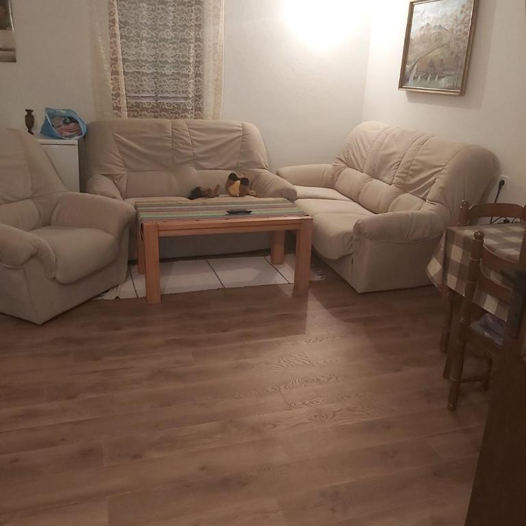 Vikendica Pale - Two-Bedroom House - 19