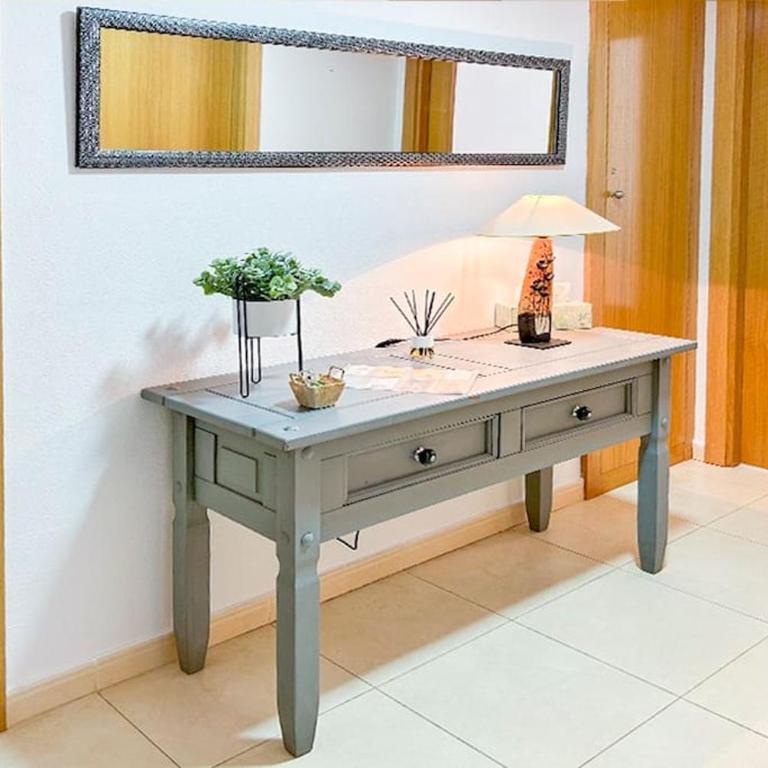 Piso bajo 3 habitaciones 2 baños y gran terraza - Three-Bedroom Apartment - 6