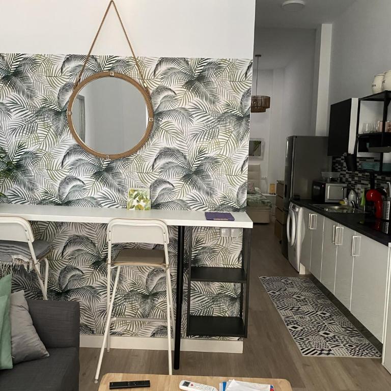 Estudio el Palo - One-Bedroom Apartment - 1