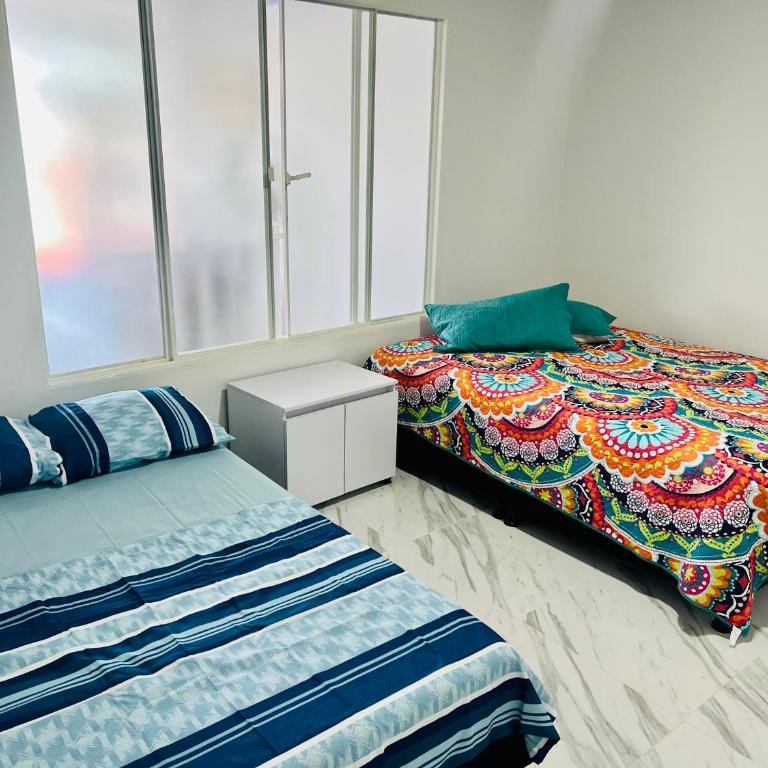 Black and White Mariquita Tolima - Three-Bedroom Apartment - 4