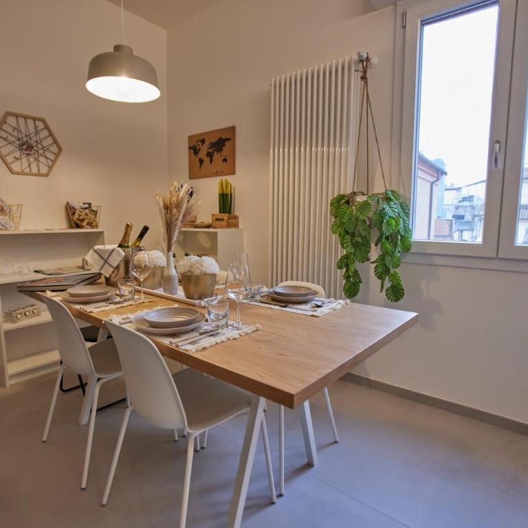 LikeHome San Romano -3Rooms - 10persone -Ferrara - Three-Bedroom Apartment - 32