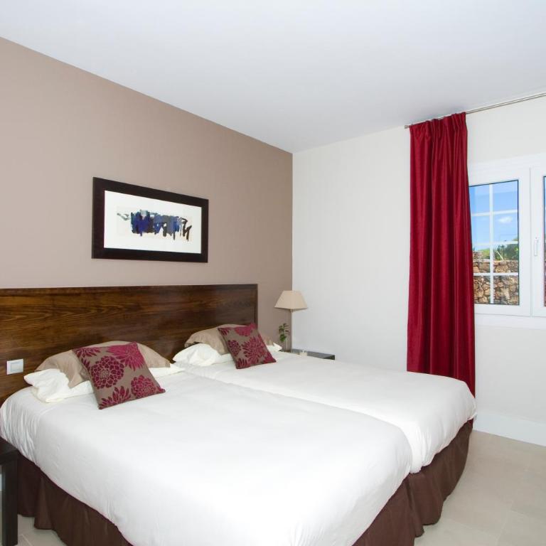 Villa Perla - Three-Bedroom Villa - 10