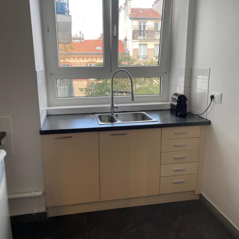 Equipé confort calme Métro 10 mn de Paris - Appartamento con 2 Camere da Letto - 5