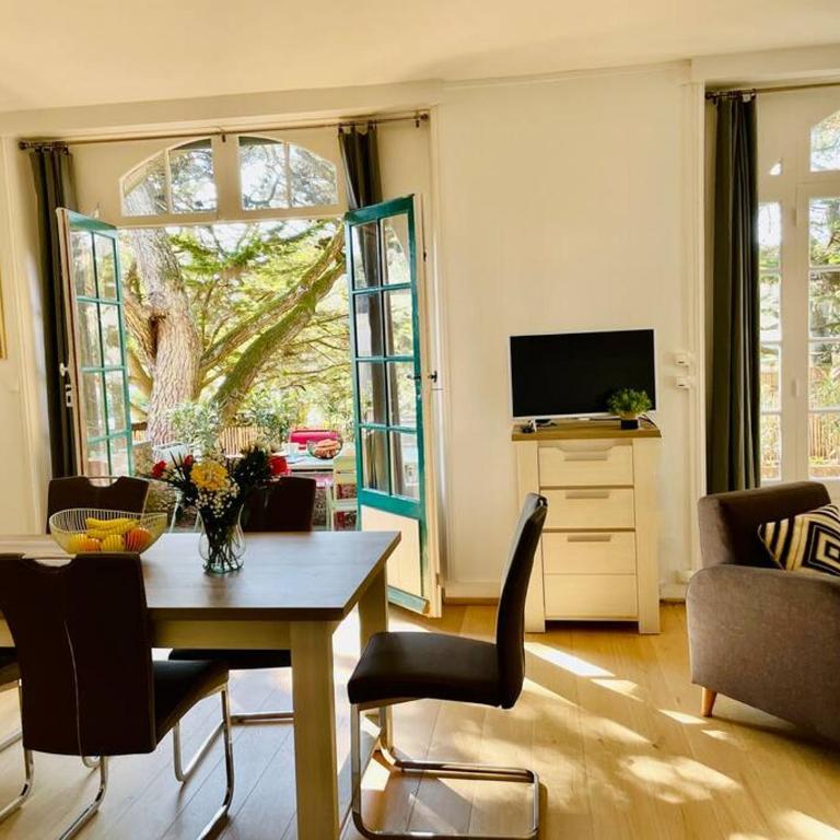 Rosacéa Maison de vacances - Maison 2 Chambres - 52