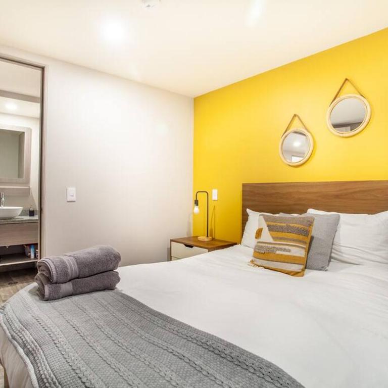 Villa VivaLaVida 3BR/2BA, 200Mb - Three-Bedroom Apartment - 19