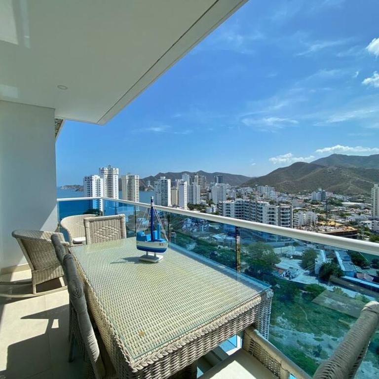 Exclusivo apto en playa salguero - Apartamento de 3 dormitorios - 1