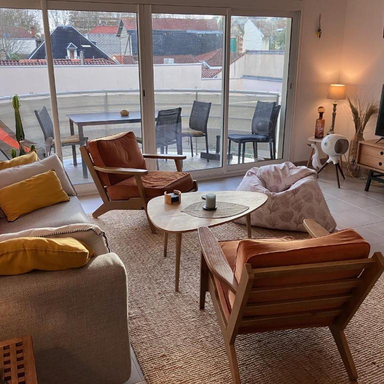 T3 en centre d'Arcachon, 2 min plage, 5 min gare, balcon, parking sécurisé, WIFI, ménage inclus - FR-1-374-193 - Appartamento - 15