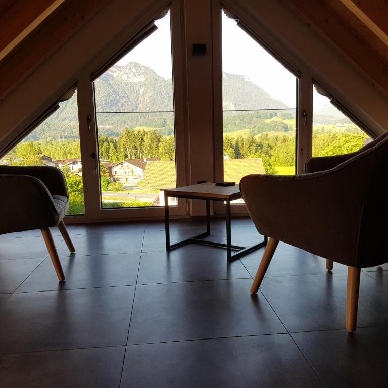 Ferienwohnung Gelb - Chiemgau Karte - Apartment mit Blick auf die Berge - 4