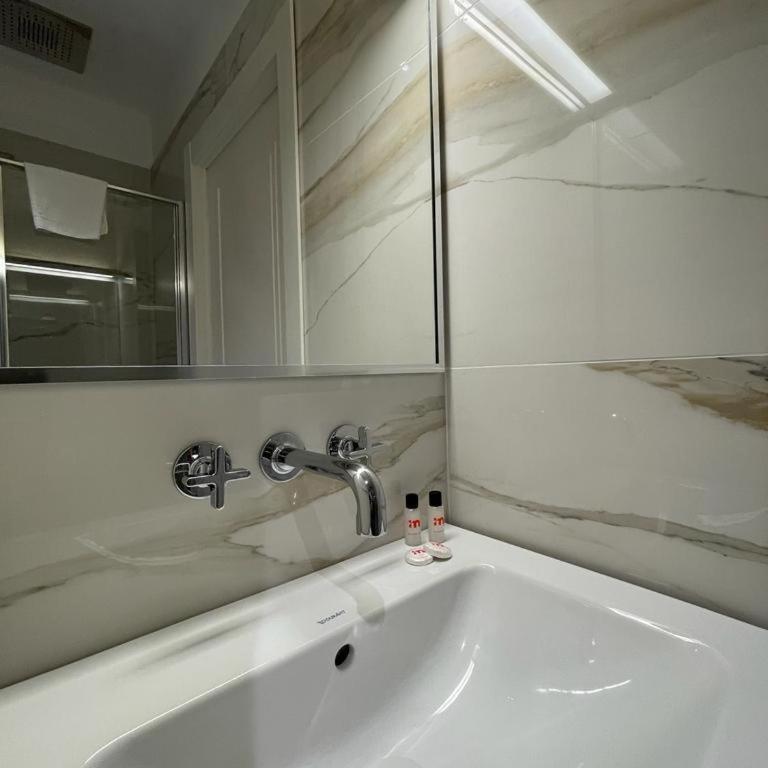 IMHOME - Dante - Appartamento con 2 Camere da Letto - 33