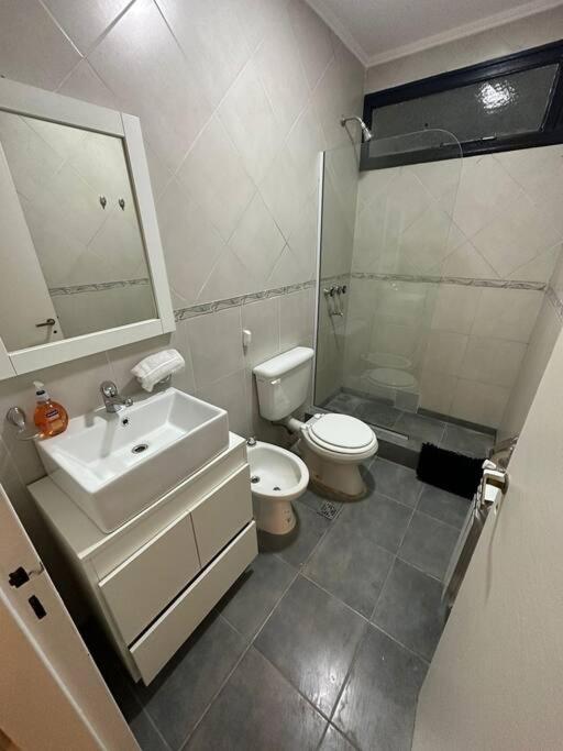 Casa impecable con Pileta, Garage - Casa de 3 dormitorios - 14
