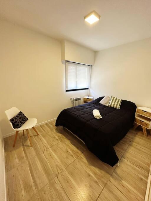 Casa impecable con Pileta, Garage - Casa de 3 dormitorios - 21