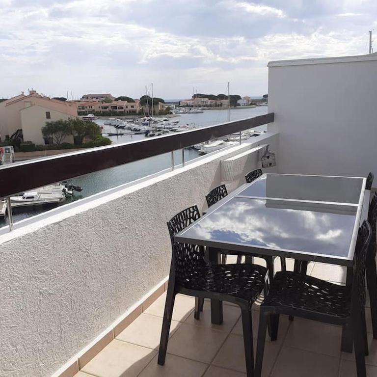 Appartement T2 mezzanine avec piscine. - Apartamento de 2 dormitorios - 11