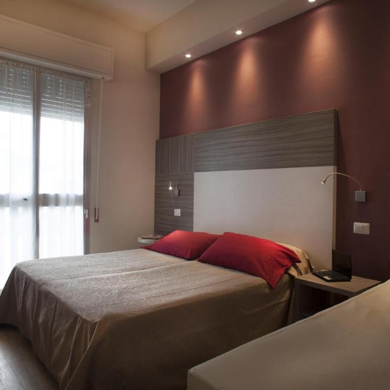 Hotel Internazionale - Camera Familiare - 5