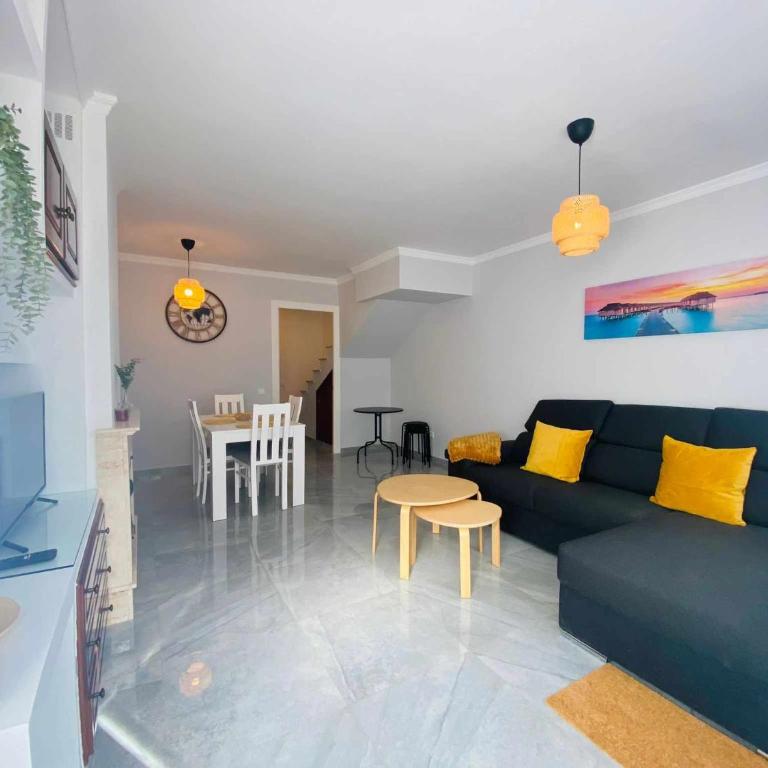 Bonita casa céntrica con piscina & parking - Apartamento de 3 dormitorios - 1