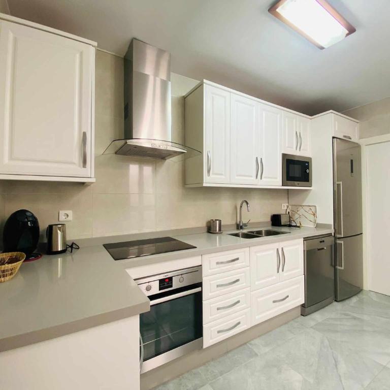 Bonita casa céntrica con piscina & parking - Apartamento de 3 dormitorios - 7