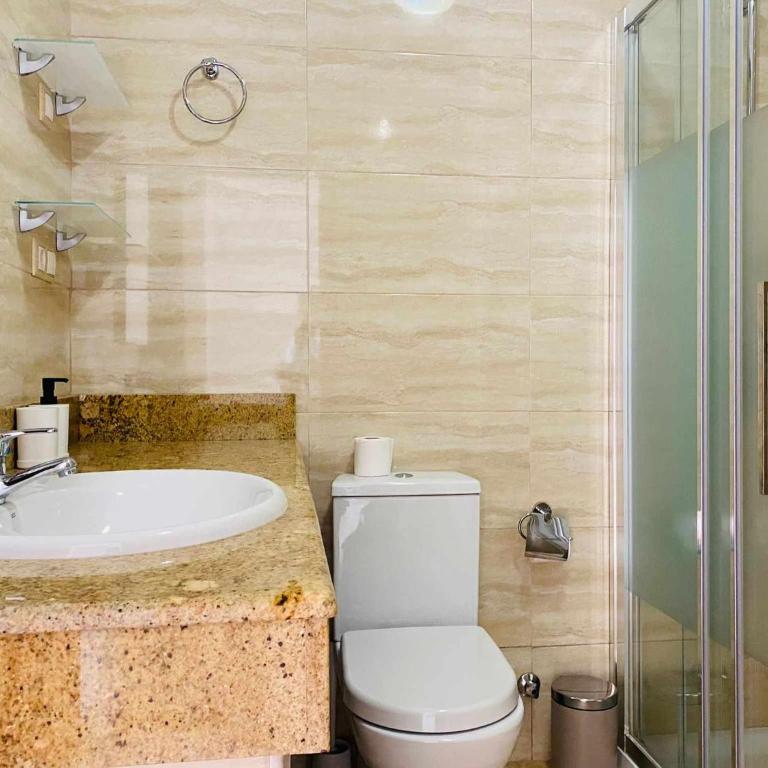 Bonita casa céntrica con piscina & parking - Apartamento de 3 dormitorios - 16