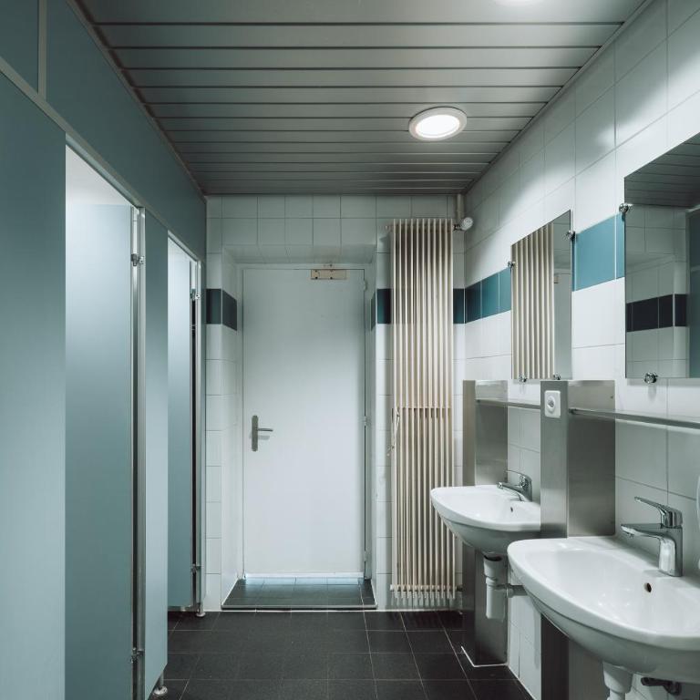 Vevey Hotel & Guesthouse - Chambre Double Standard avec Salle de Bains Commune - 20