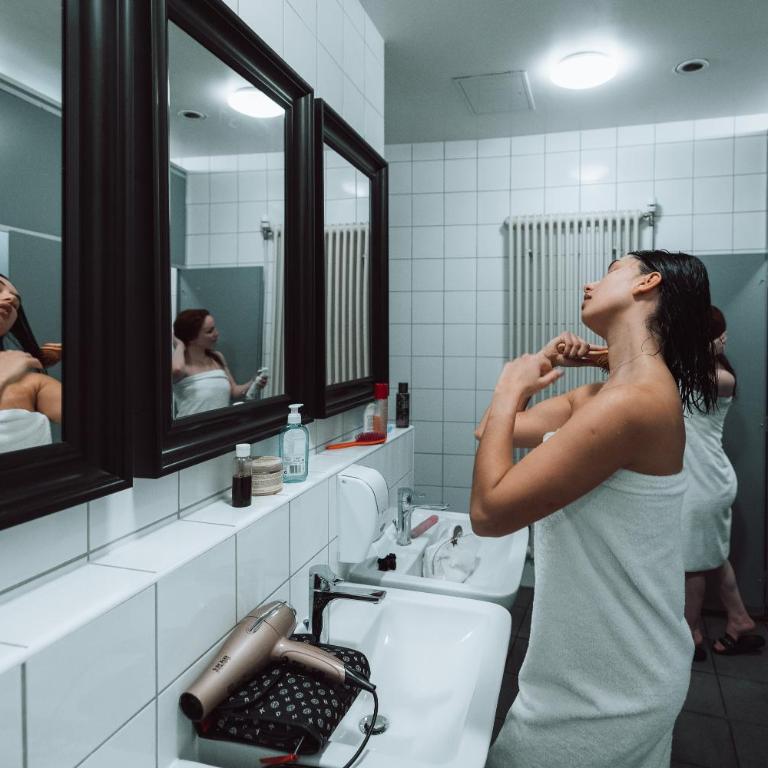 Vevey Hotel & Guesthouse - Chambre Double Standard avec Salle de Bains Commune - 18