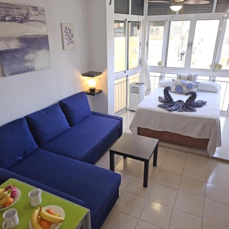 Garajonay studio apartment in the center of Torremolinos BY NAMASTE ELITE - Apartamento de 1 dormitorio - 4