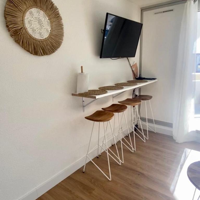 Studio cabine climatisé de 20m2 avec place de parking privée - Studio avec Terrasse - 12