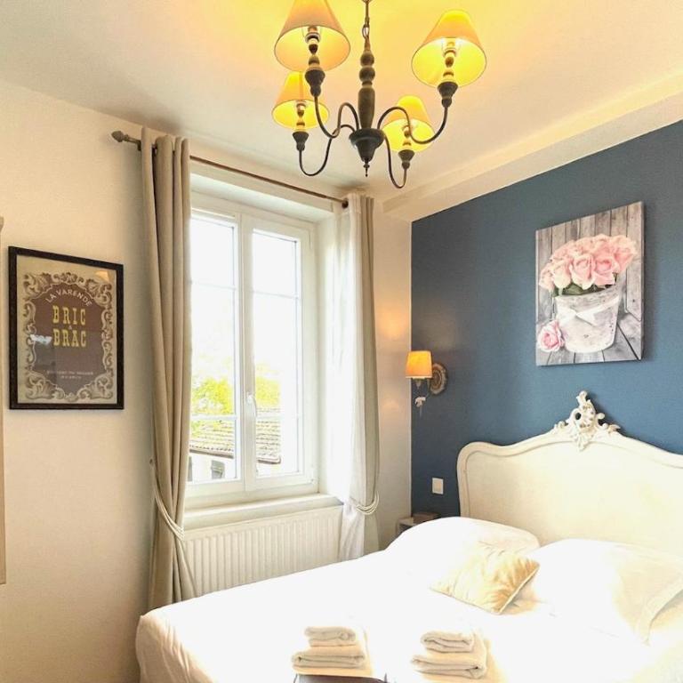 La Villa Les Mots Passants - Petite Chambre Double avec Douche - 6