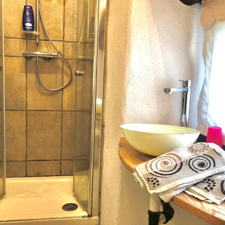 Country House Loveno - Corte interna - One-Bedroom Apartment with Terrace - 16