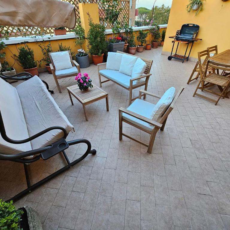 Terrace Penthouse - meospiti Penthouse - Three-Bedroom Apartment - 2
