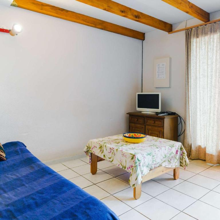 Studio mezzanine avec piscine, WiFi et animaux admis à Gruissan - FR-1-409-52 - Villa - 4