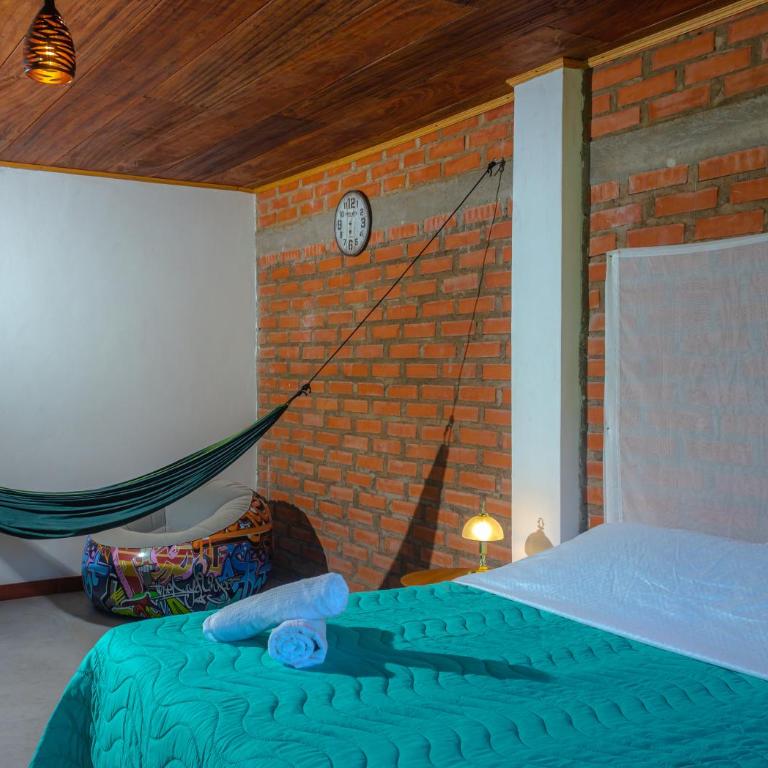 Pistacho - Queen Room with Two Queen Beds - 47