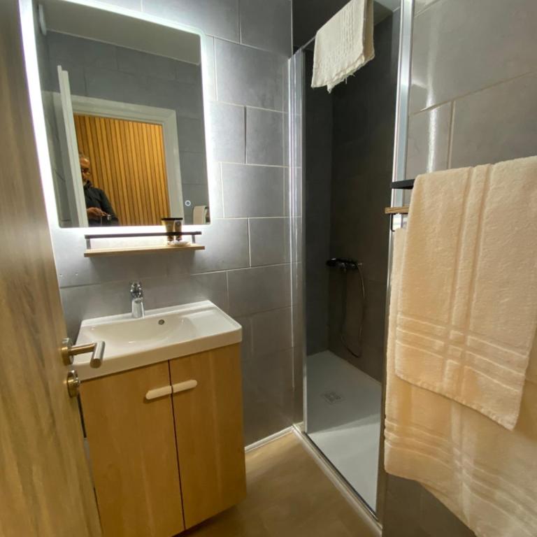 Studios & chambres aux portes de Genève - Studio Double Deluxe - 10